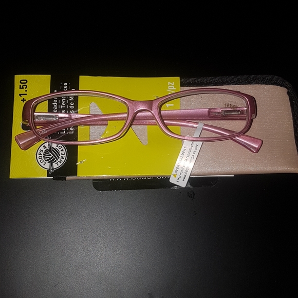 {FWP} [L&T] Trend Readers (+1.50) with Case - Picture 2 of 5